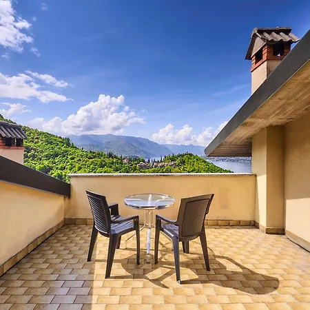 Apartment Private Terrace With View Near Varenna
